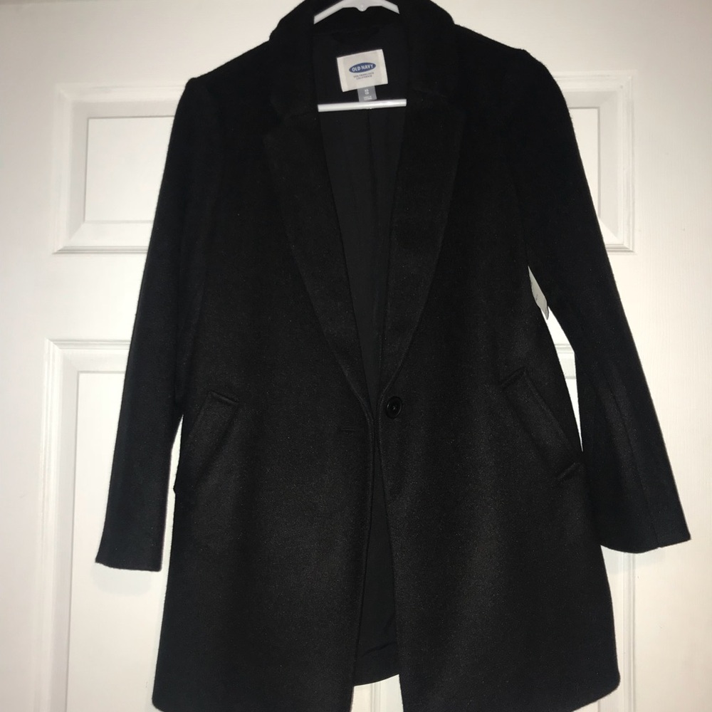 BRAND NEW BLACK COAT